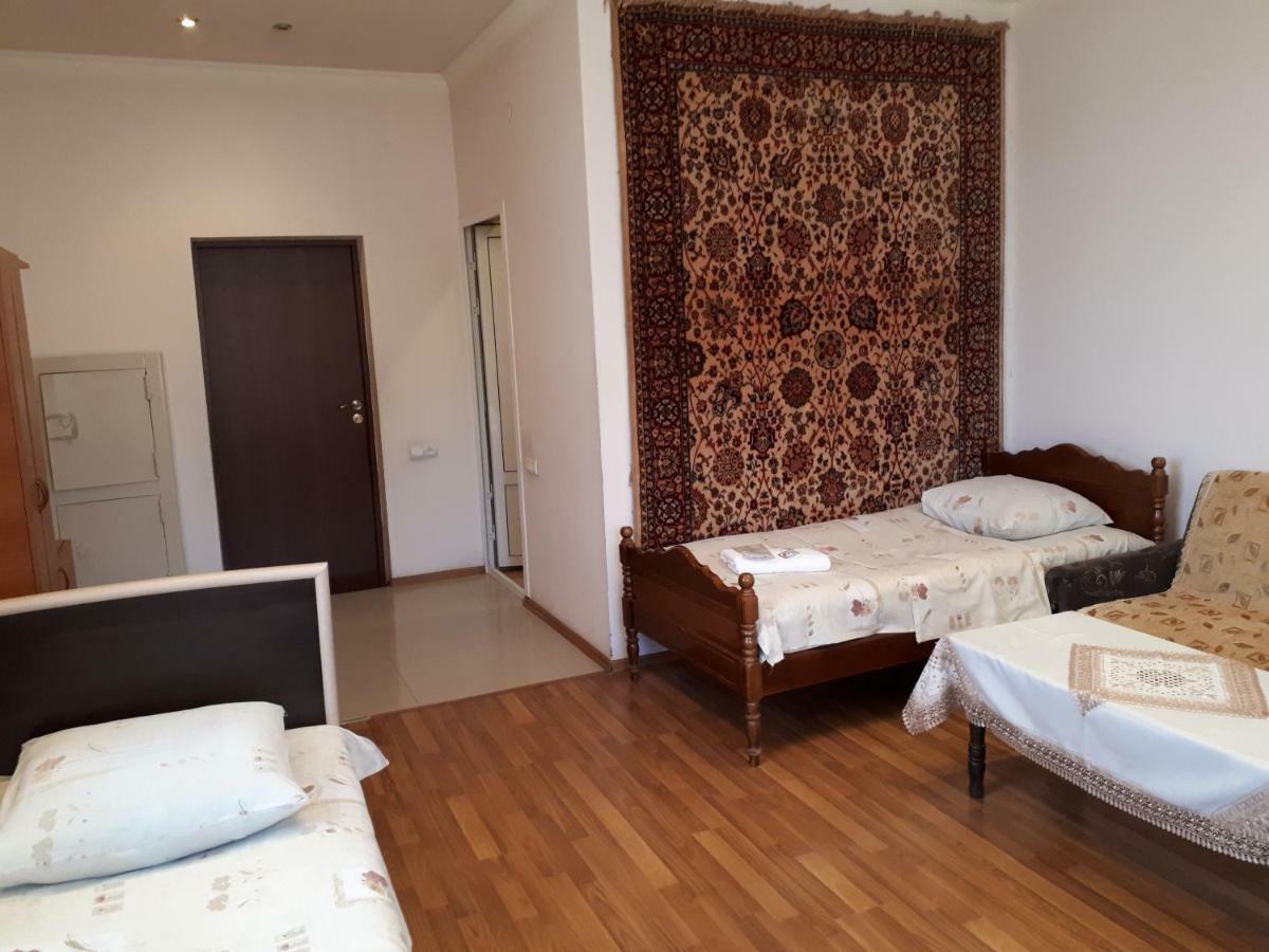 Hotel Vivas Goris Eksteriør billede